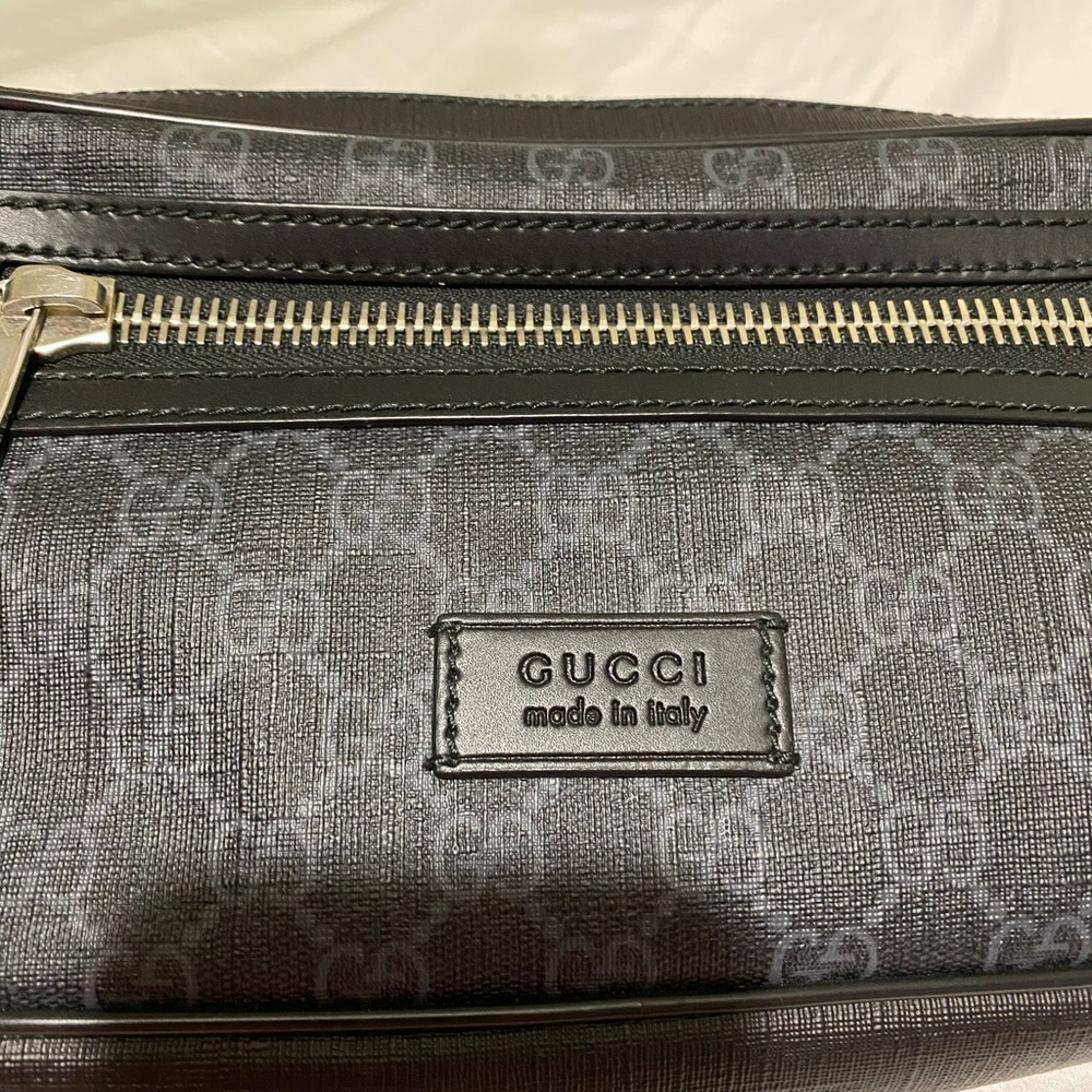 Gucci Belt Bag/Fanny Pack/Crossbody Bag - Picture 5 of 9